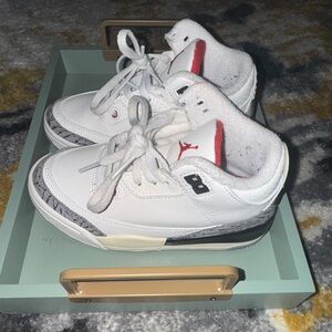 Jordan 3 Retro Cement Grey